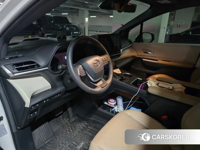 Toyota Sienna 4th Generation 2024 Белый из Кореи, фото 5