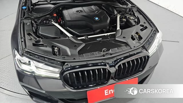 BMW 5 Series (G30) id 4463781 из Кореи 28
