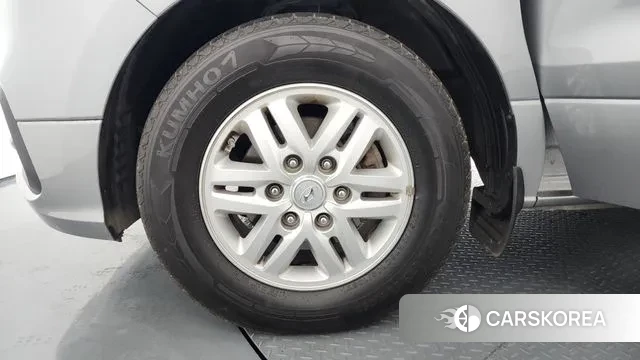 Hyundai The New Grand Starex id 3587963 из Кореи 15