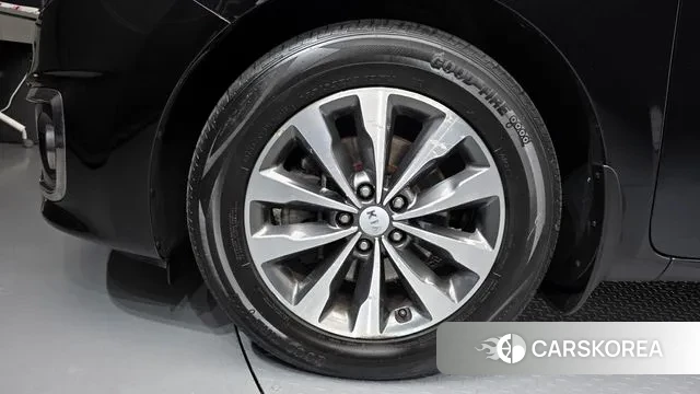 Kia All New Carnival id 2971613 из Кореи 15