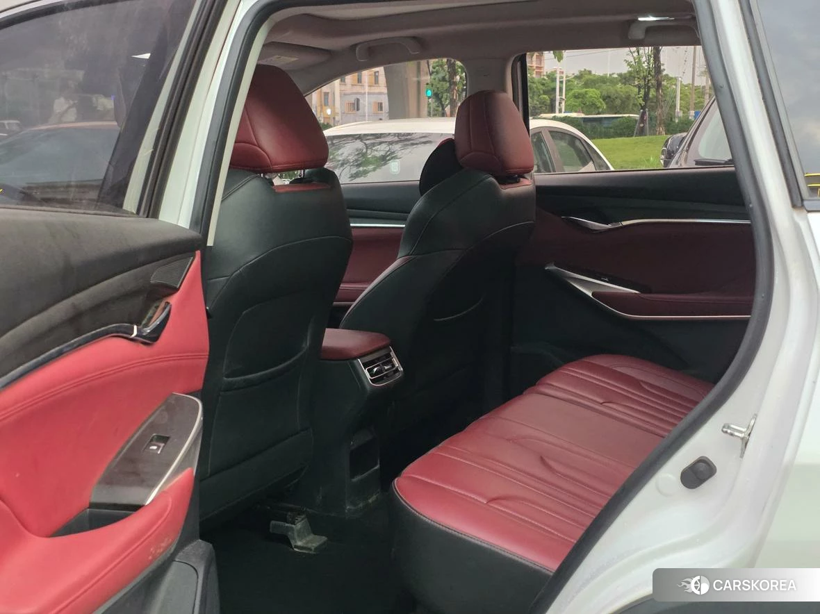 Chang'an CS75 PLUS 2021 Белый из Китая, фото 5