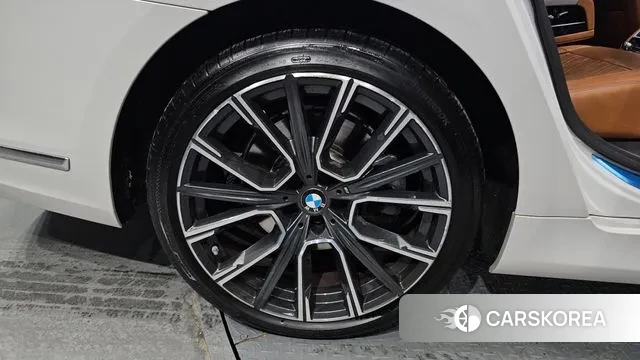 BMW 7 Series (G11) id 3598240 из Кореи 15