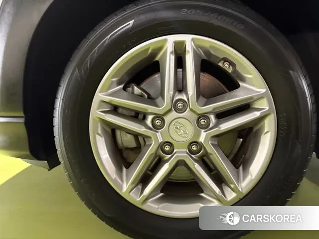 Hyundai Kona id 3038858 из Кореи 11