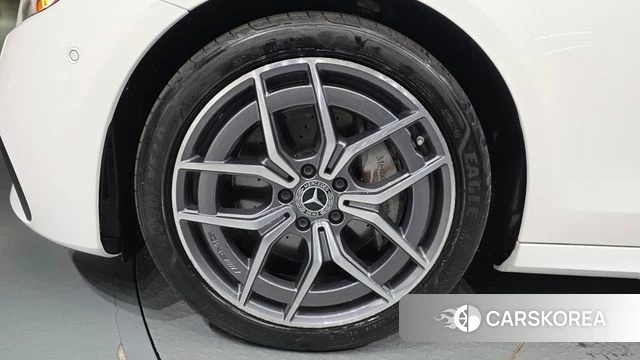 Mercedes-Benz E-Class W213 id 4323182 из Кореи 28