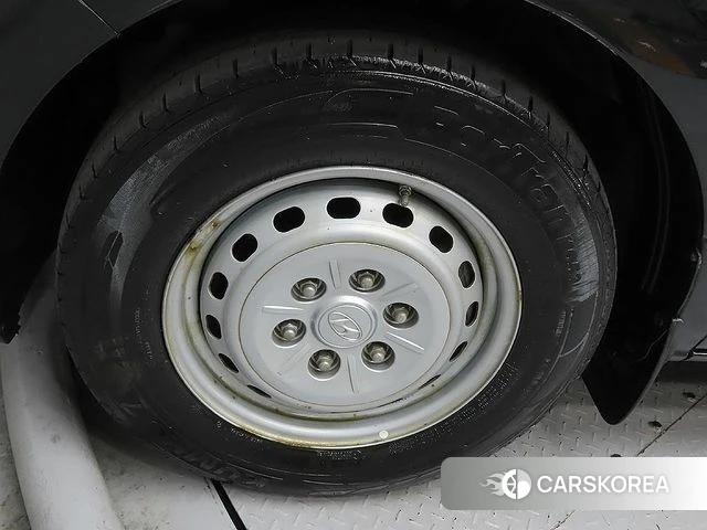 Hyundai The New Grand Starex id 4285285 из Кореи 15