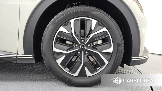 Kia EV6 id 3702220 из Кореи 15