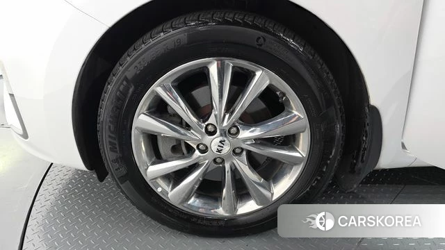 Kia The New Carnival id 3936731 из Кореи 15