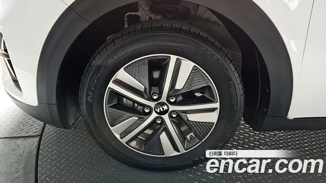 Kia The New Niro id 2672072 из Кореи 15