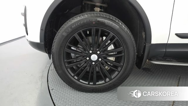 Land Rover Discovery 5 id 4536071 из Кореи 30