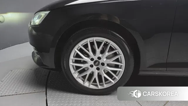 Audi A4 (B9) id 3748382 из Кореи 15