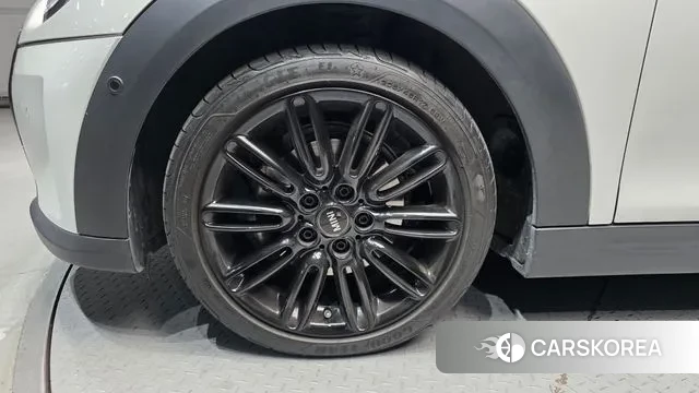 Mini Cooper Convertible id 3523362 из Кореи 15