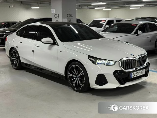 BMW 5 Series (G60) id 3850476 из Кореи 15