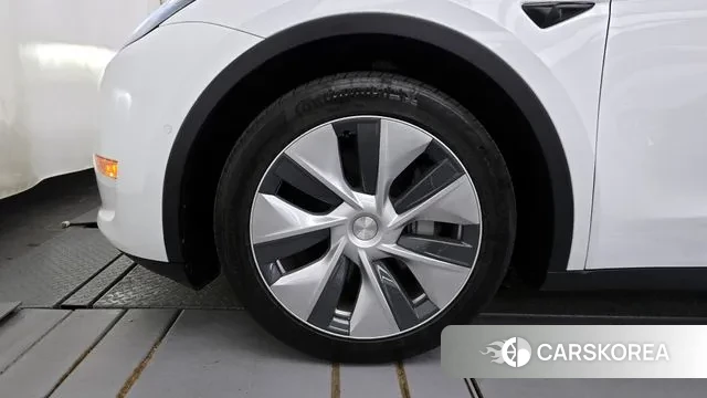 Tesla Model Y id 3053663 из Кореи 15