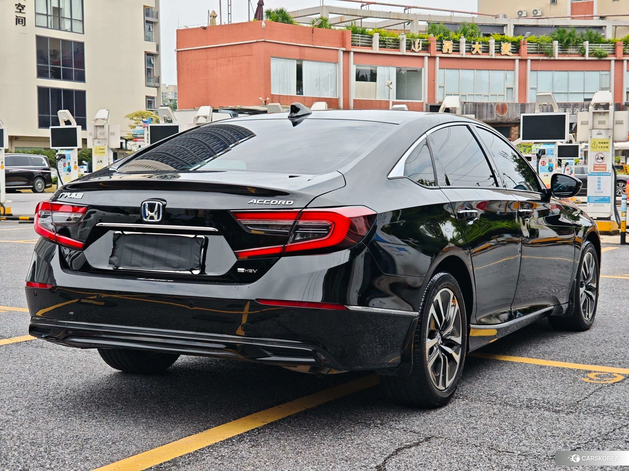Honda Accord id 4512882 из Китая 23