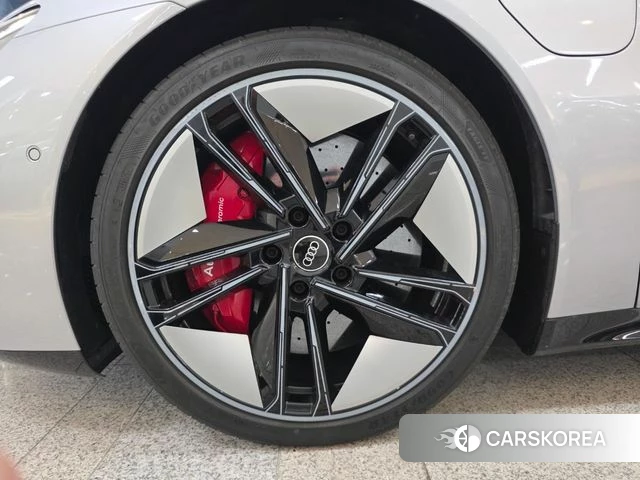Audi RS e-Tron GT id 4740253 из Кореи 15