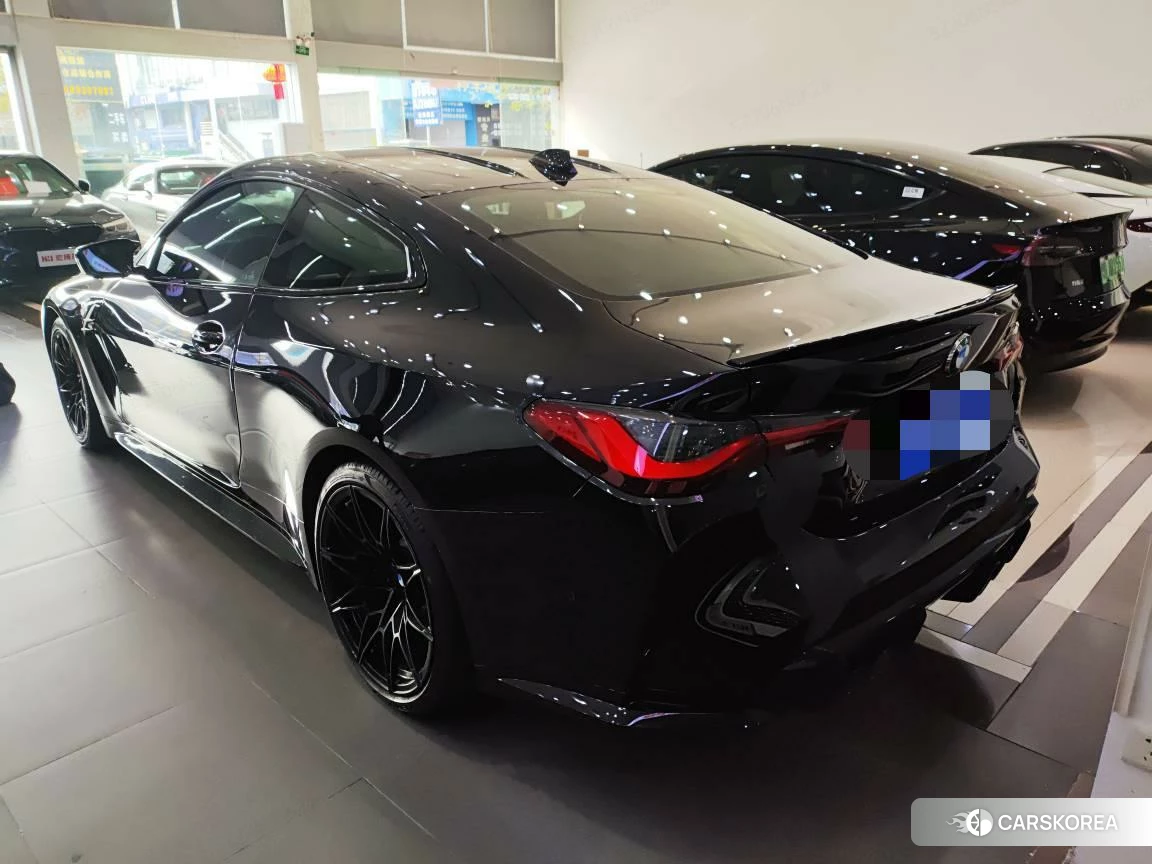 BMW M4 2022 Черный из Китая, фото 5