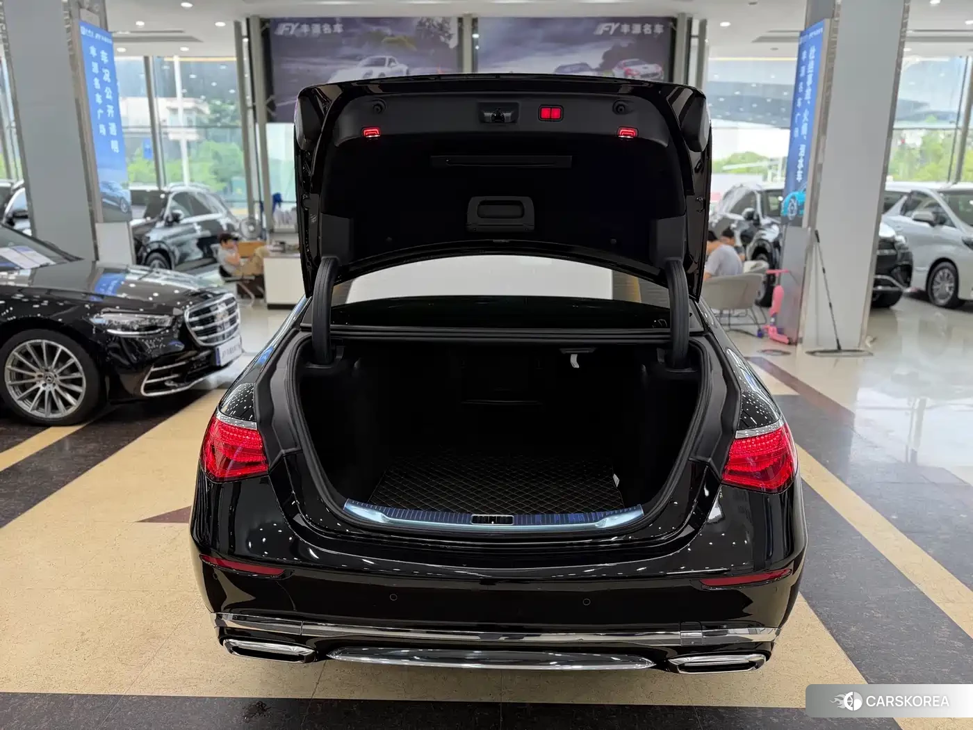 Mercedes-Benz Maybach S-Class id 4577706 из Китая 22