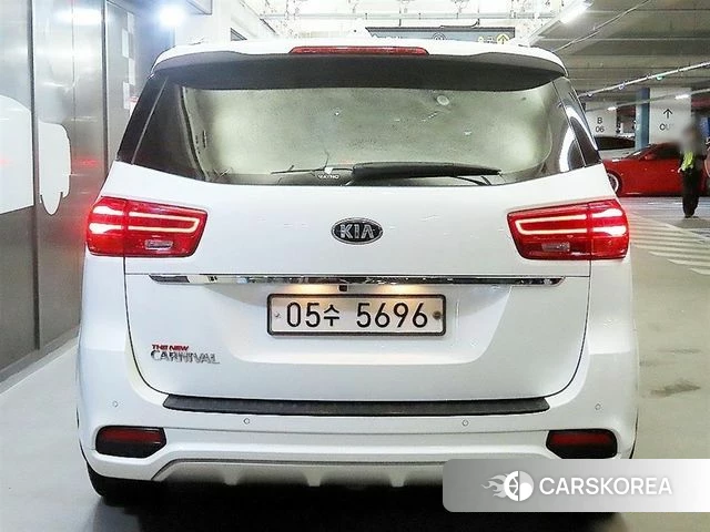 Kia The New Carnival id 4581858 из Кореи 15