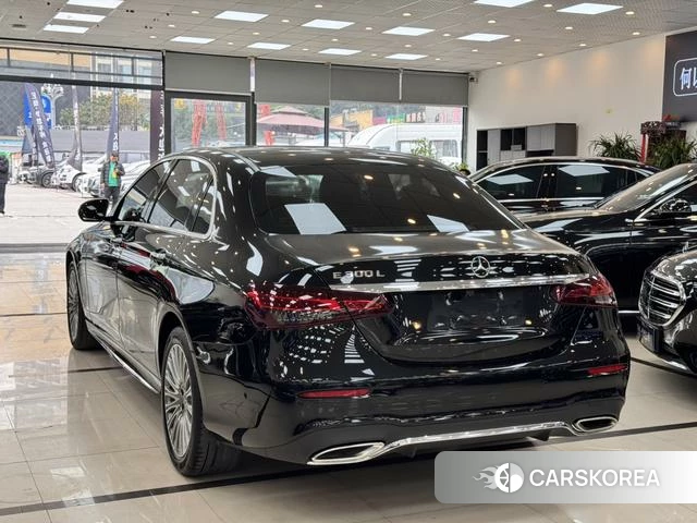 Mercedes-Benz E-class id 4272125 из Китая 18