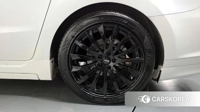 Kia The New Carnival id 3520014 из Кореи 15