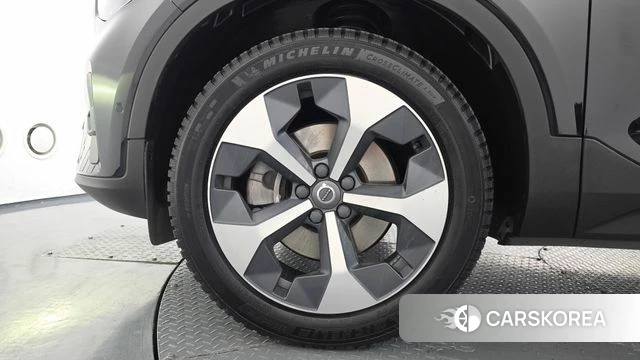 Volvo XC40 id 4591897 из Кореи 29