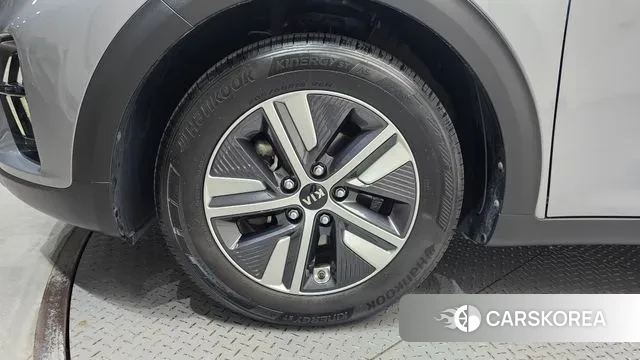 Kia The New Niro id 3160790 из Кореи 15