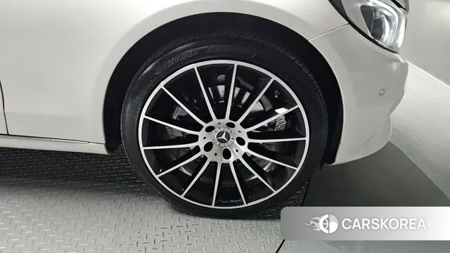 Mercedes-Benz C-Class W205 id 3515381 из Кореи 15