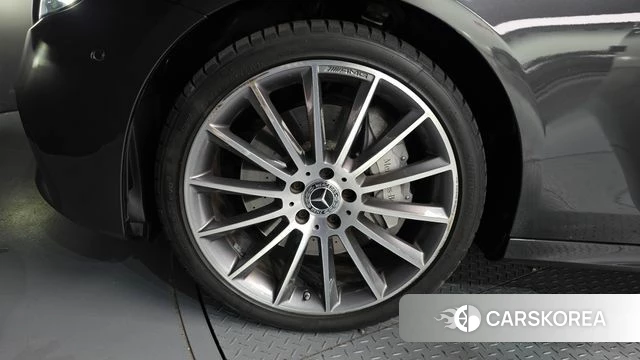 Mercedes-Benz E-Class W213 id 4309985 из Кореи 27