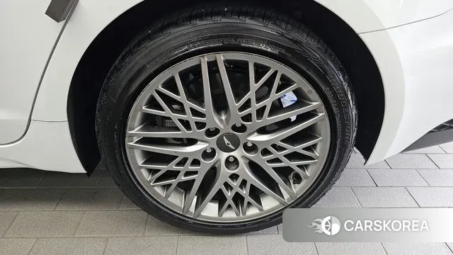 Genesis The New G70 id 3044042 из Кореи 15