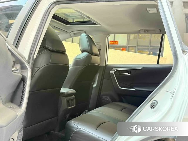 Toyota RAV4 Rongfang 2021 Белый из Китая, фото 6