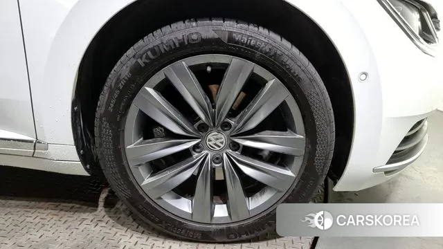 Volkswagen Arteon id 3070907 из Кореи 15