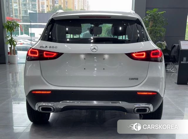 Mercedes-Benz GLA 2021 Белый из Китая, фото 5
