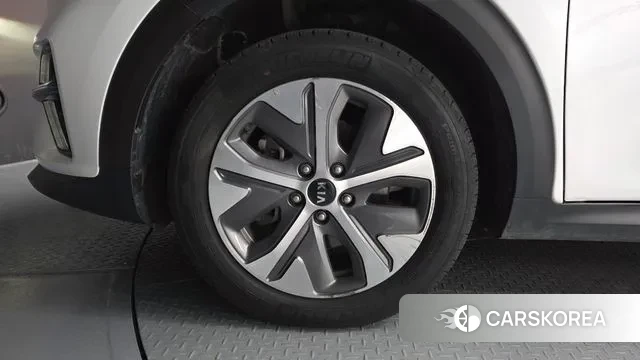 Kia Niro EV id 2999307 из Кореи 15