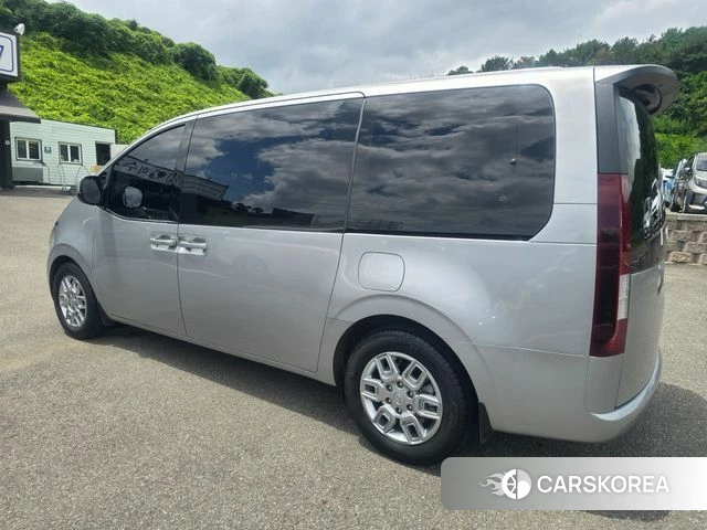 Hyundai Staria id 4614135 из Кореи 15