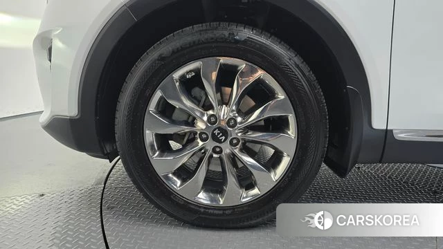 Kia The New Sorento id 4672817 из Кореи 15