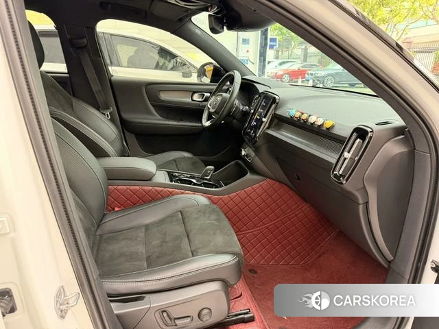 Volvo XC40 id 4238292 из Китая 17