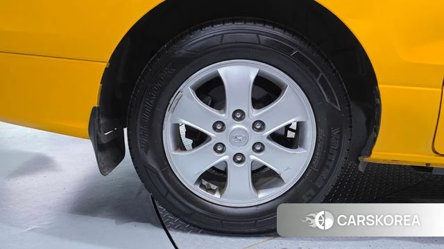 Hyundai The New Grand Starex id 4403556 из Кореи 15