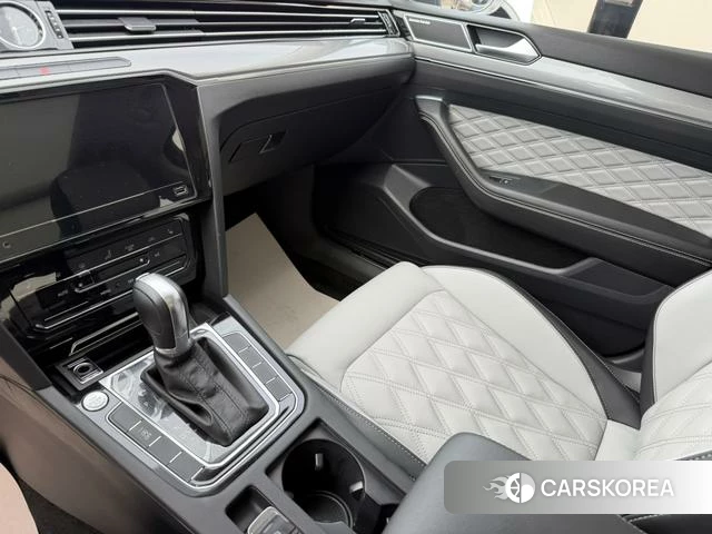 Volkswagen Magotan id 4257719 из Китая 7