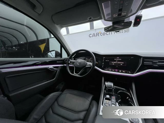 Volkswagen Touareg id 4207350 из Китая 24