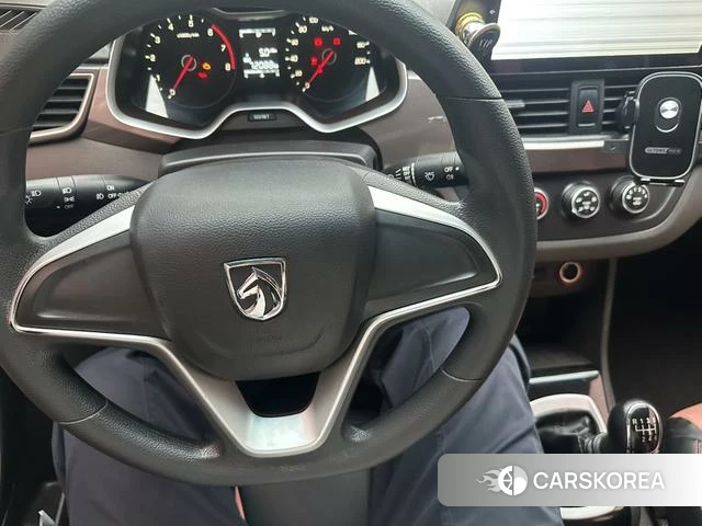 Baojun 310W 2018 Белый из Китая, фото 5
