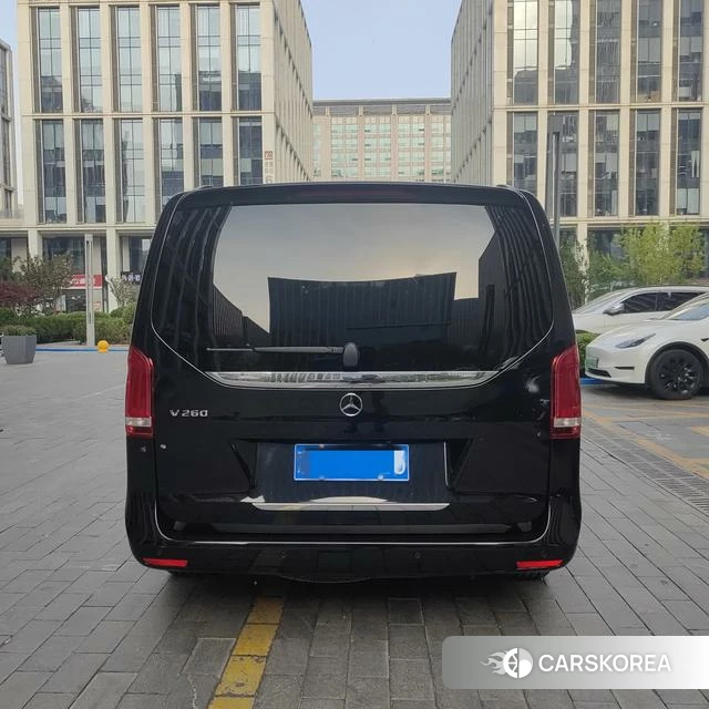Mercedes-Benz V-class id 4264699 из Китая 12