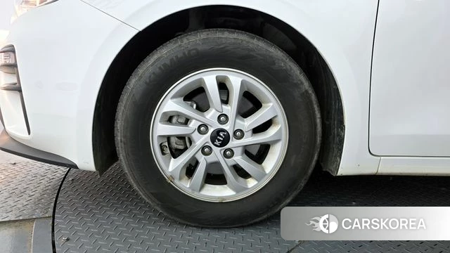 Kia Come New K3 id 3808106 из Кореи 15