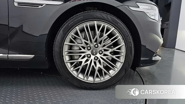 Genesis G90 id 3439184 из Кореи 15