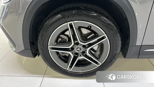 Mercedes-Benz GLA - Class H247 id 3788747 из Кореи 14