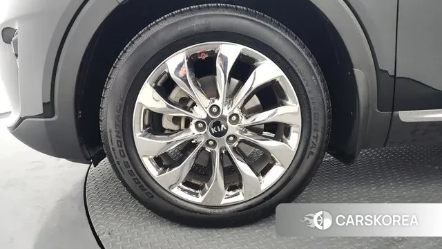 Kia The New Sorento id 3599119 из Кореи 15