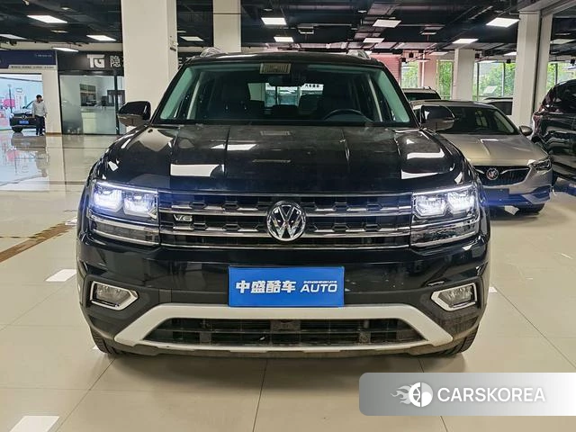 Volkswagen Tourang 2021 Черный из Китая, фото 6