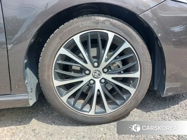 Toyota Camry (XV70) id 3095174 из Кореи 10