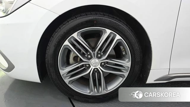 Hyundai Grandeur IG id 4742340 из Кореи 26