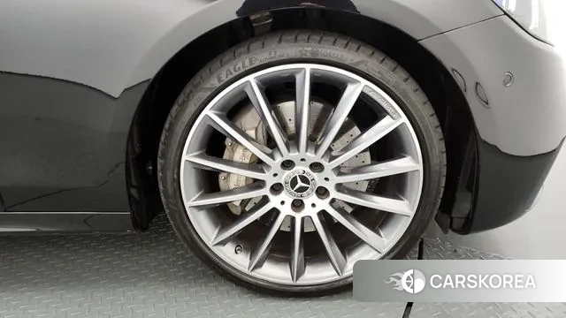 Mercedes-Benz E-Class W213 id 3680314 из Кореи 15