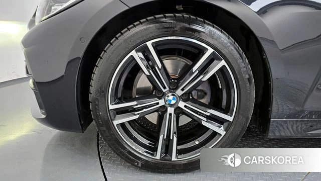 BMW 4 Series (G22) id 4330344 из Кореи 30